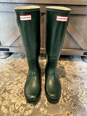Hunter Original Tall Rain Boots in Green